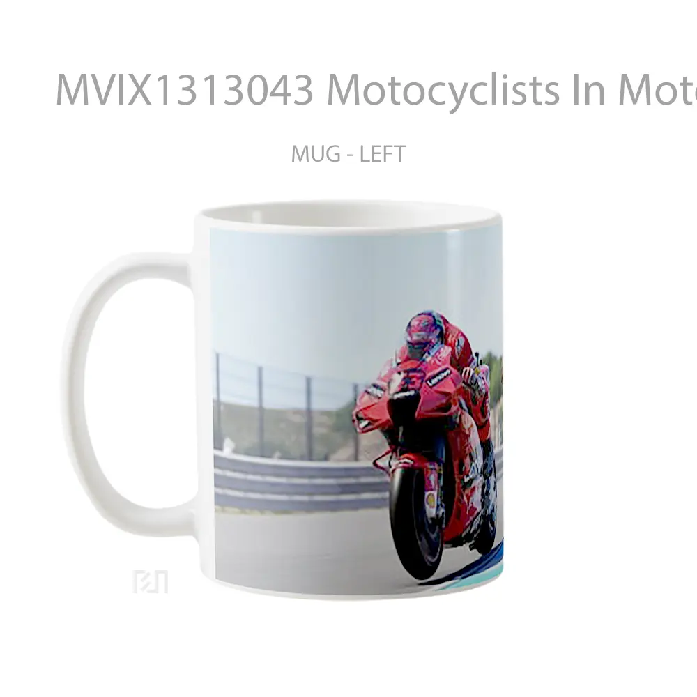 Mug Motocyclists In Motogp Gelas Keramik Unik - All-side / Desain