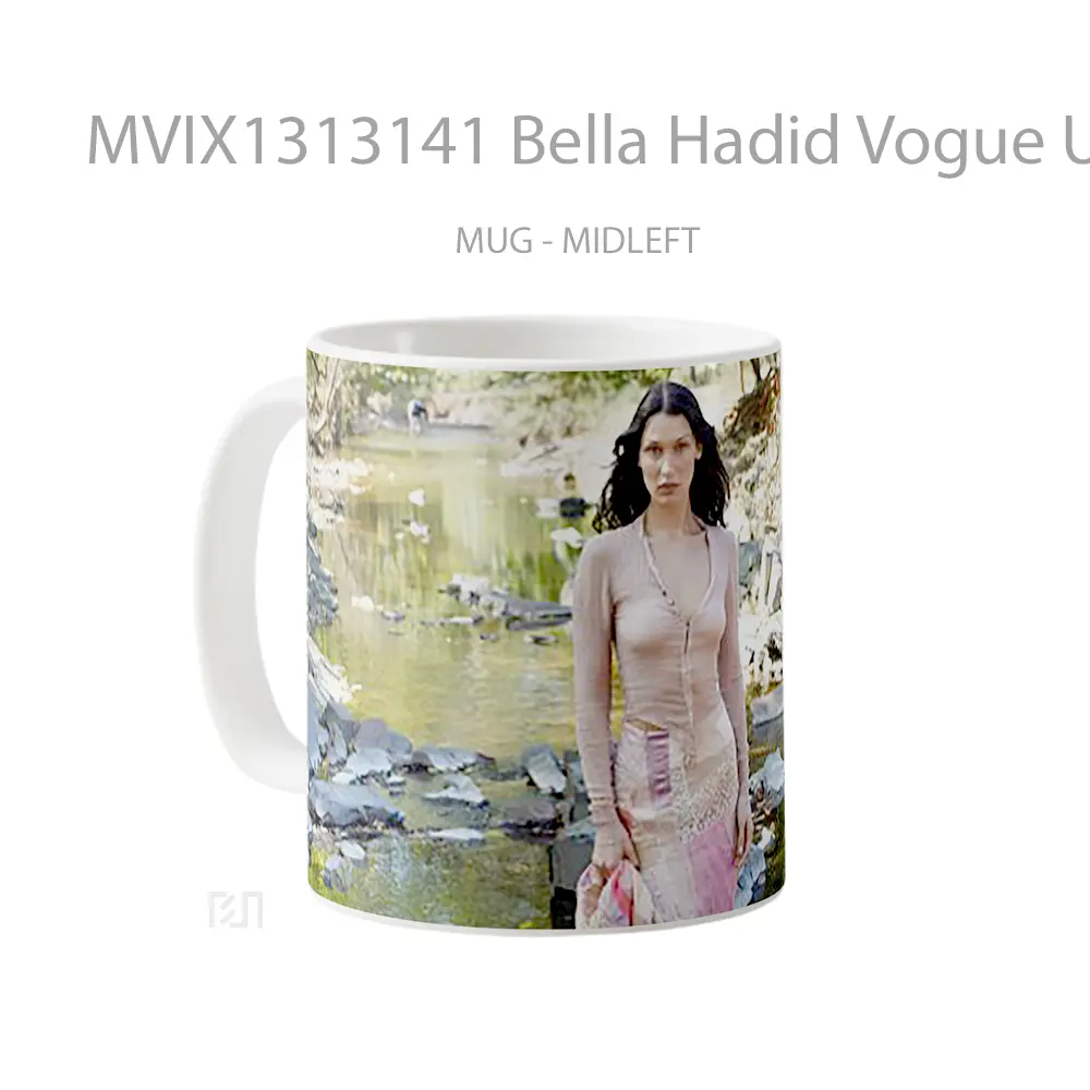 Mug Bella Hadid Vogue Us Gelas Keramik Unik - All-side / Desain