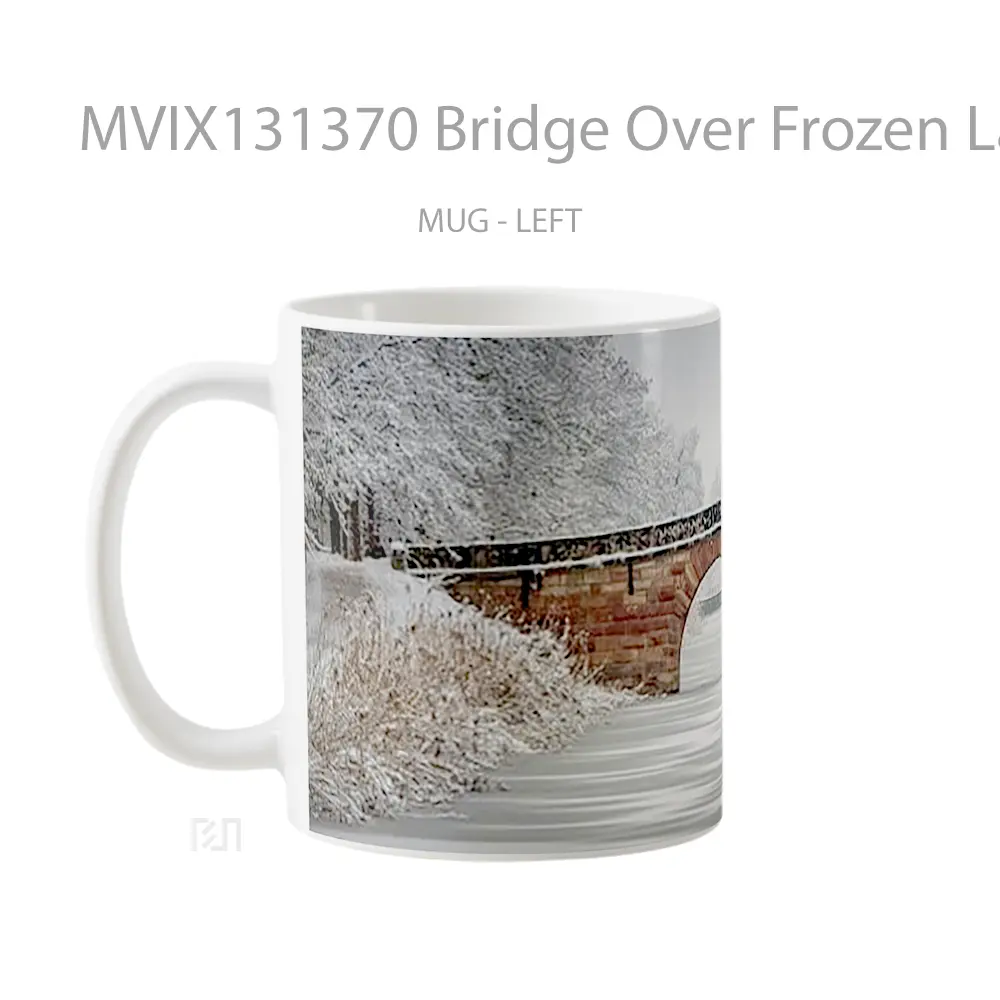Mug Bridge Over Frozen Lake Gelas Pemandangan Alam - All-side / Desain