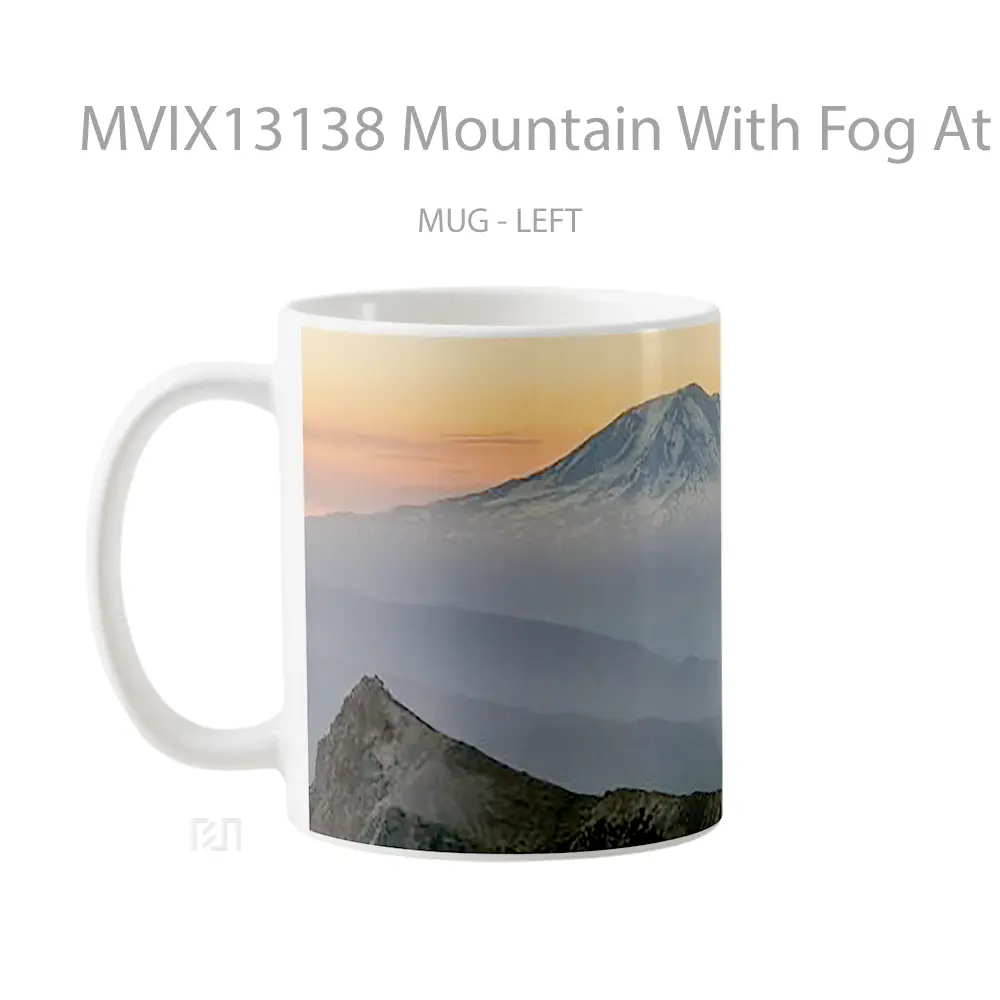 Mug Mountain With Fog At Sunset Gelas Pemandangan Alam - All-side / Desain