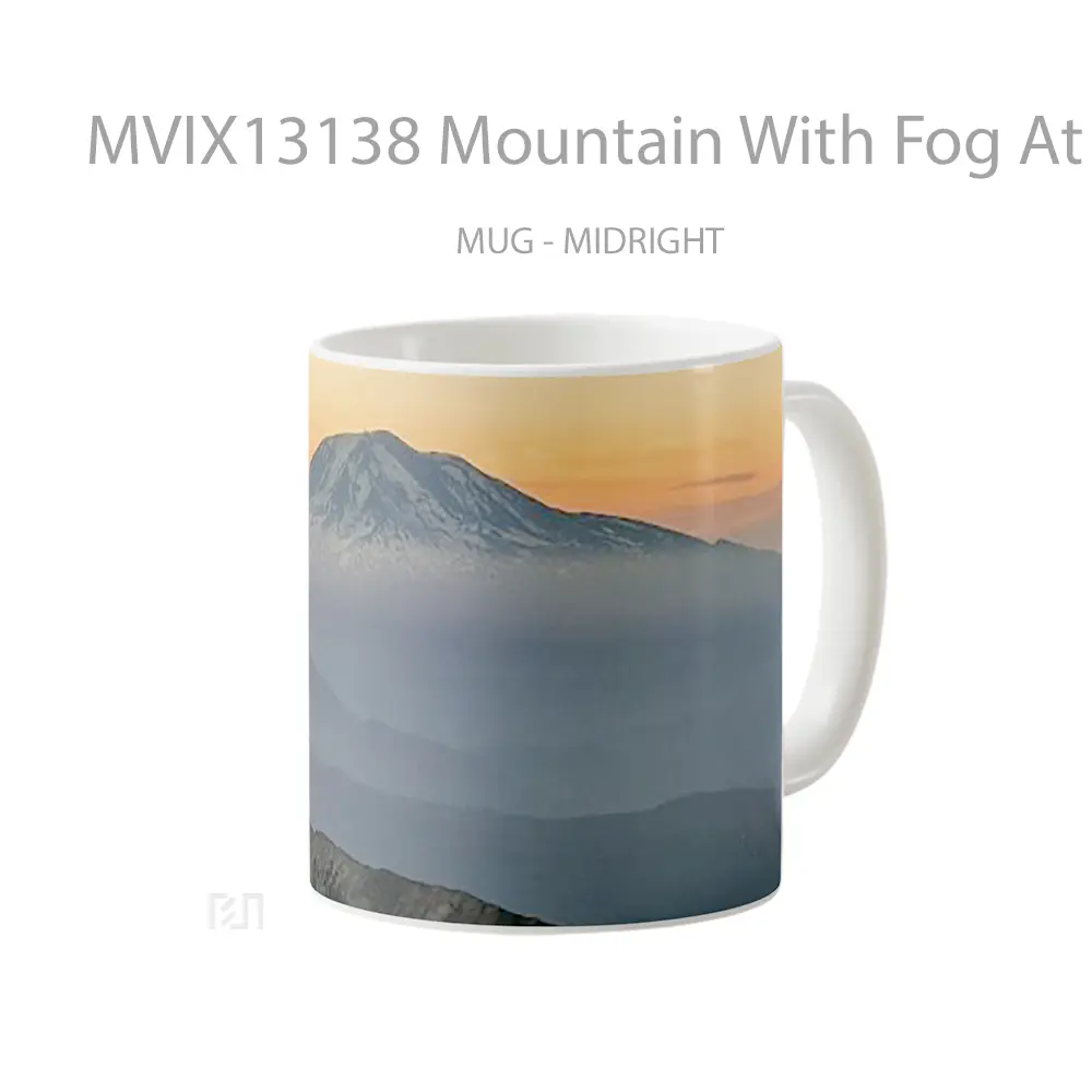 Mug Mountain With Fog At Sunset Gelas Pemandangan Alam - All-side / Desain