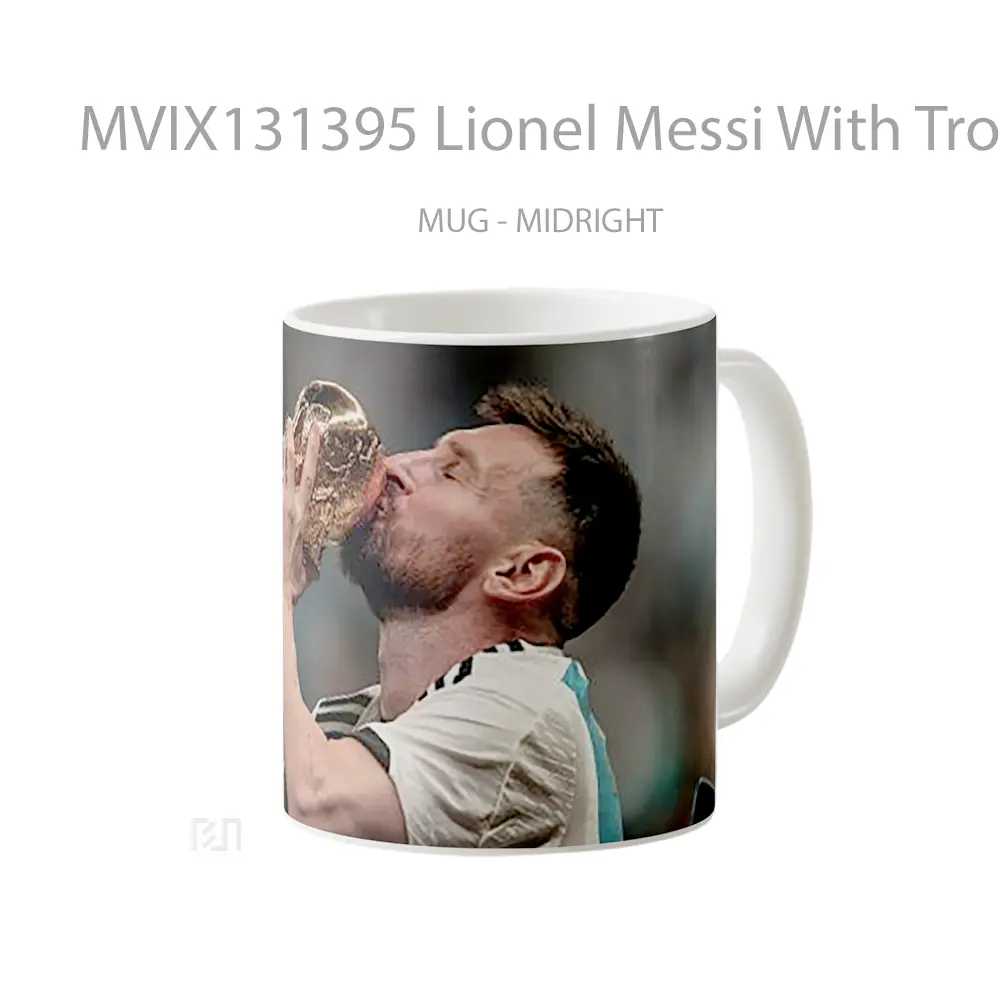 Mug Lionel Messi With Trophy Fifa World Cup Gelas Keramik Unik - All-side / Desain