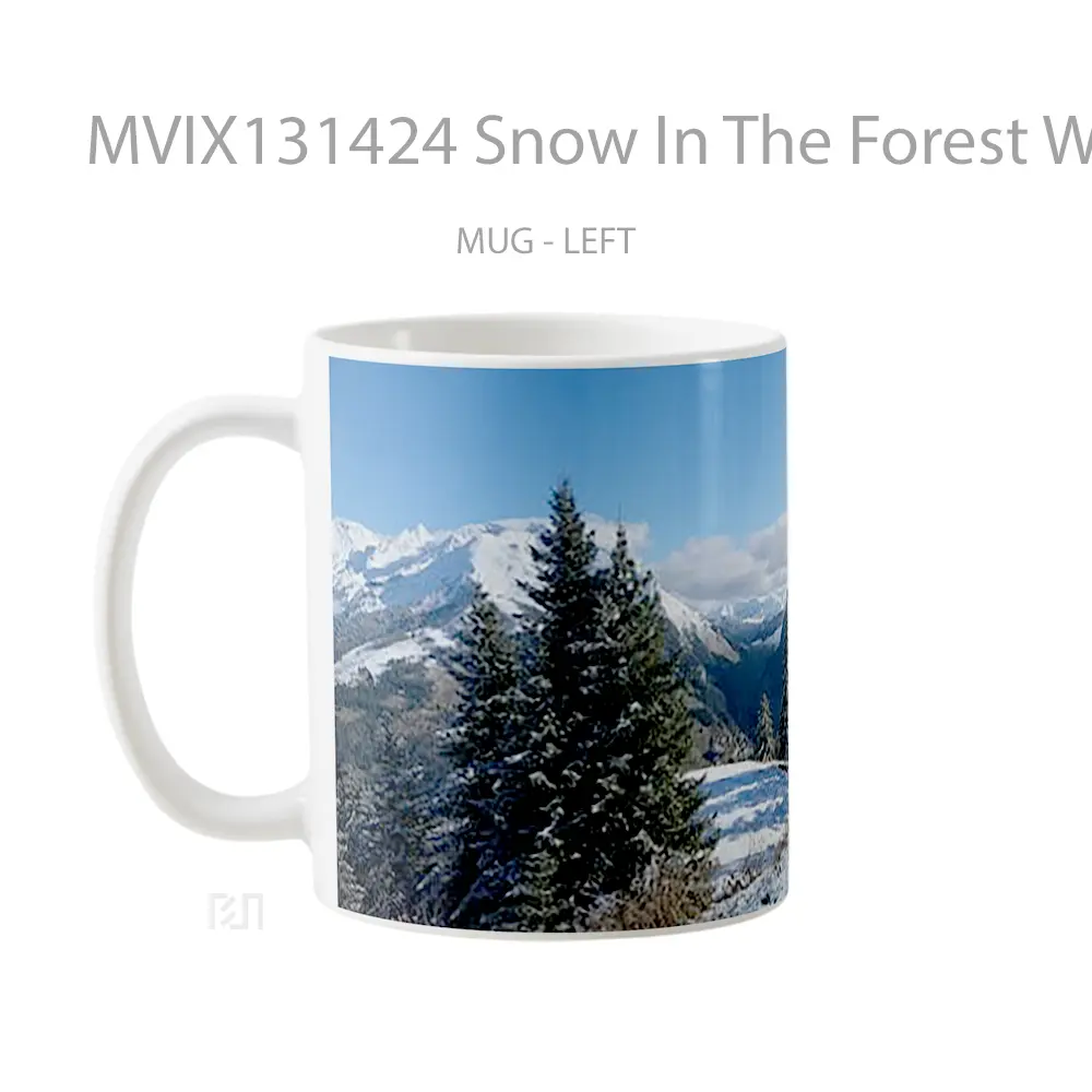 Mug Snow In The Forest With Mountains In The Background Gelas Pemandangan Alam - All-side / Desain