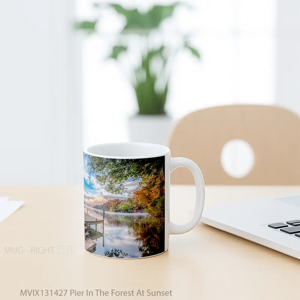 Mug Pier In The Forest At Sunset Gelas Pemandangan Alam - All-side / Desain