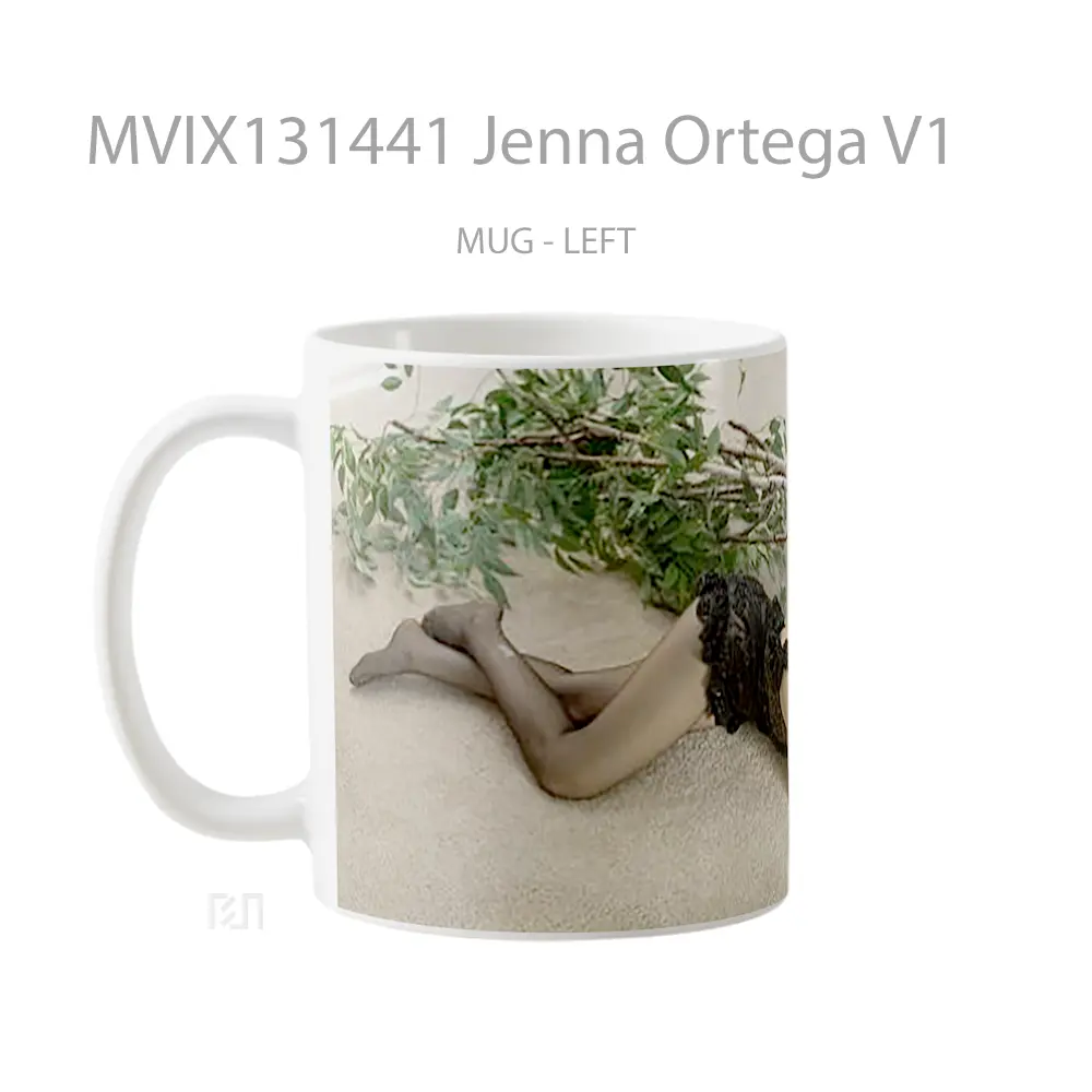 Mug Jenna Ortega V1 Gelas Keramik Unik - All-side / Desain
