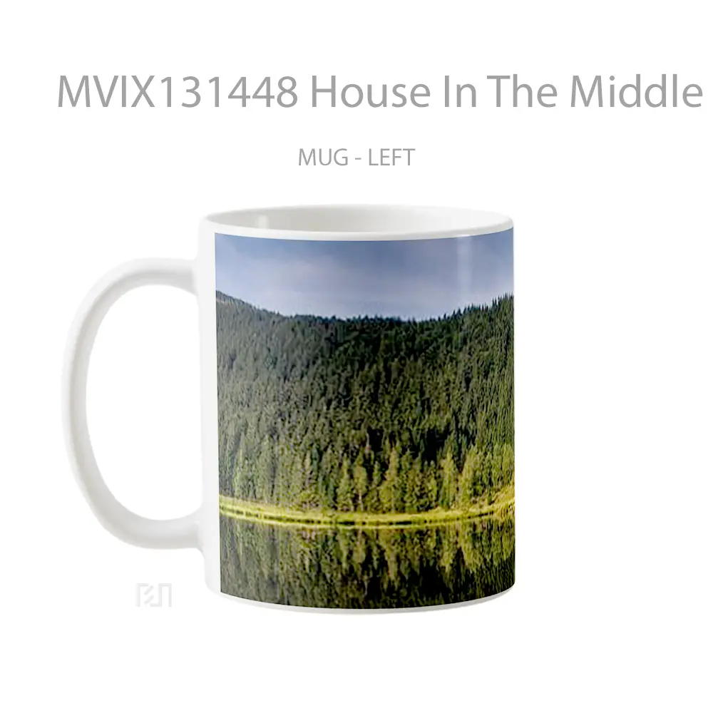 Mug House In The Middle Of Forest Next To Lake Gelas Pemandangan Alam - All-side / Desain