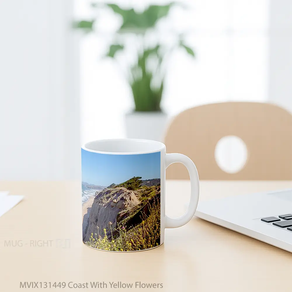 Mug Coast With Yellow Flowers Gelas Pemandangan Alam - All-side / Desain