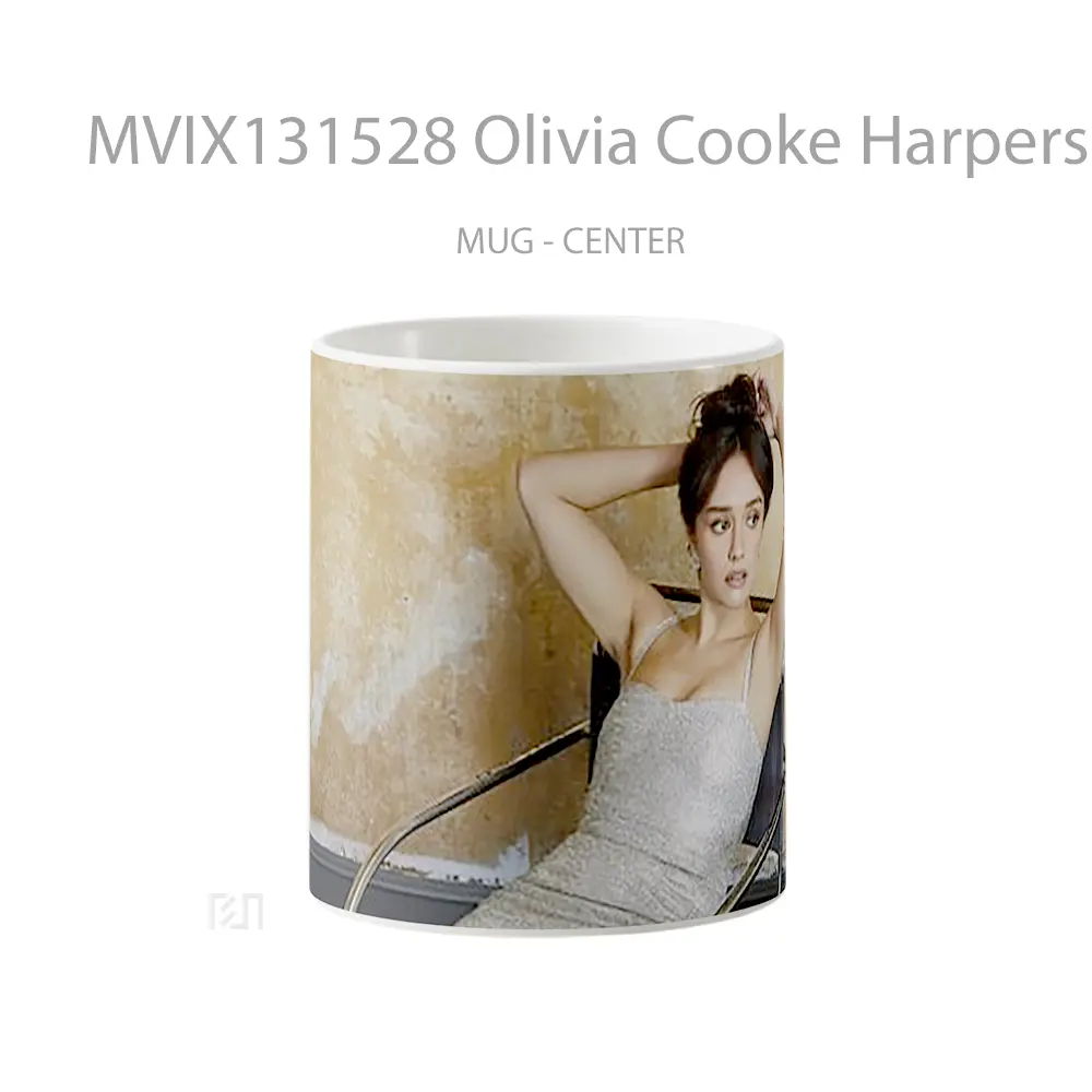 Mug Olivia Cooke Harpers Bazaar Uk Winter Gelas Selebriti