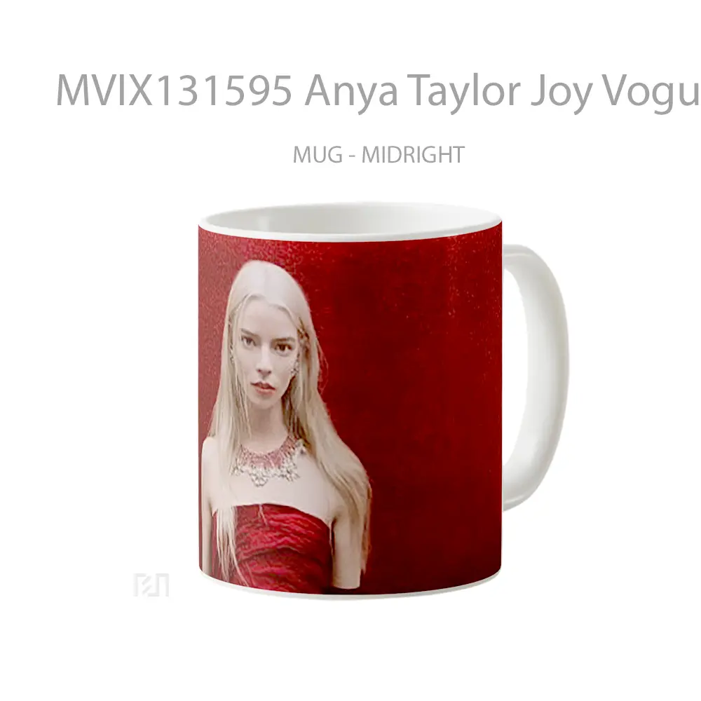 Mug Anya Taylor Joy Vogue Australia Gelas Selebriti - All-side / Desain