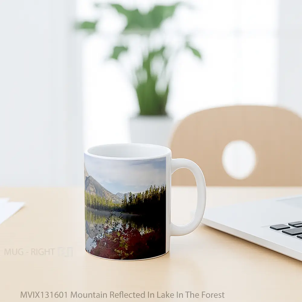 Mug Mountain Reflected In Lake In The Forest Gelas Pemandangan Alam - All-side / Desain
