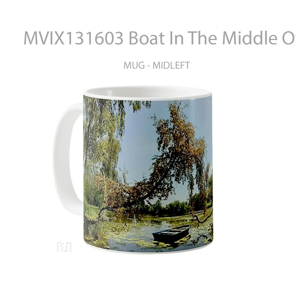 Mug Boat In The Middle Of Lake Gelas Pemandangan Alam - All-side / Desain