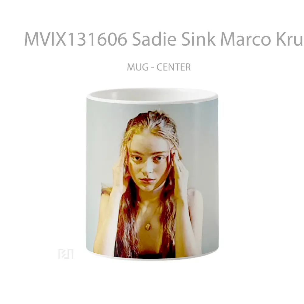 Mug Sadie Sink Marco Kruger Photoshoot V2 Gelas Keramik Unik