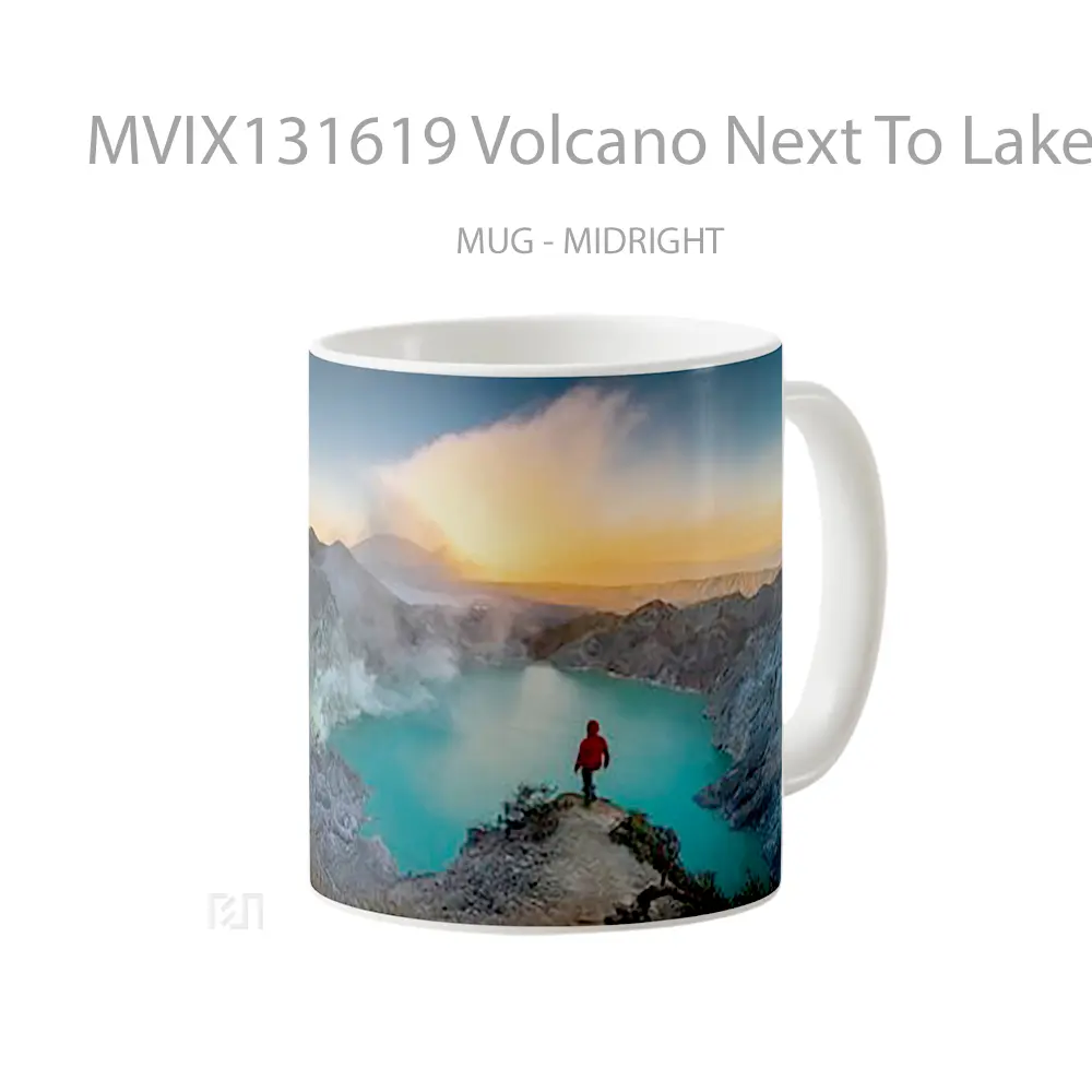 Mug Volcano Next To Lake Gelas Pemandangan Alam - All-side / Desain