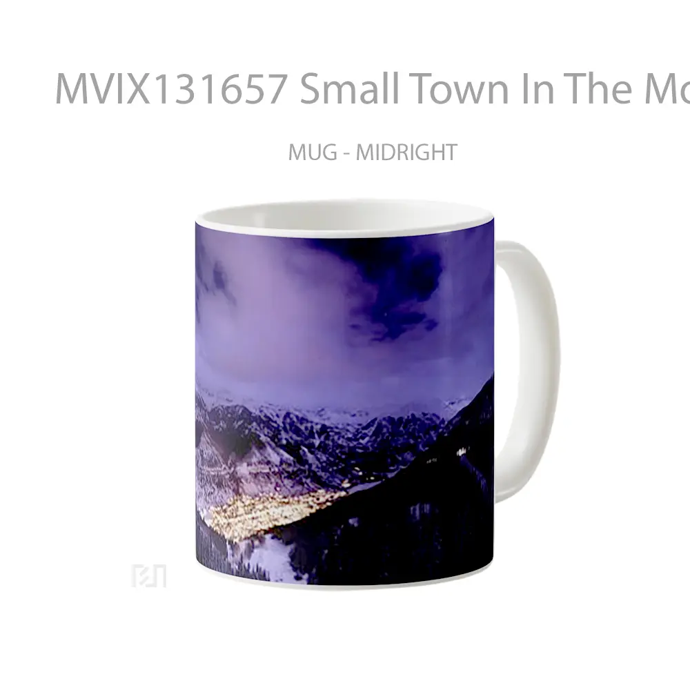 Mug Small Town In The Mountains Gelas Pemandangan Alam - All-side / Desain