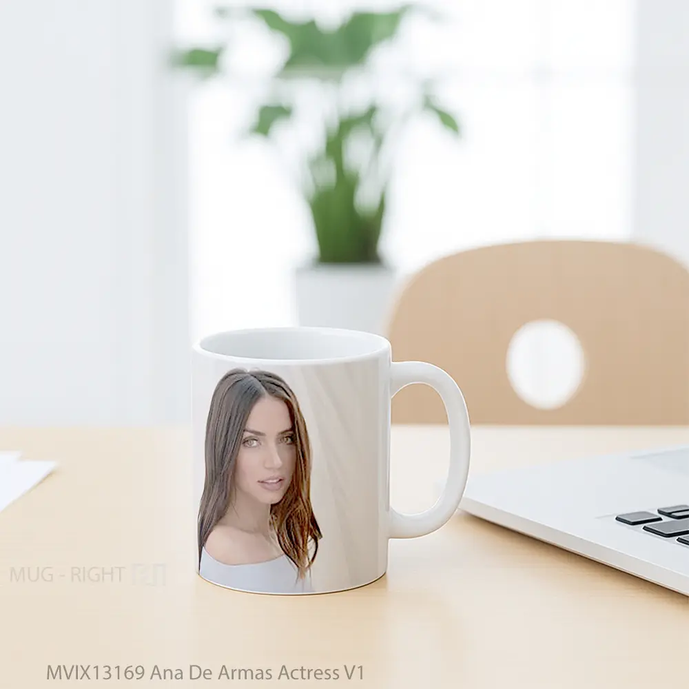 Mug Ana De Armas Actress V1 Gelas Keramik Unik - All-side / Desain