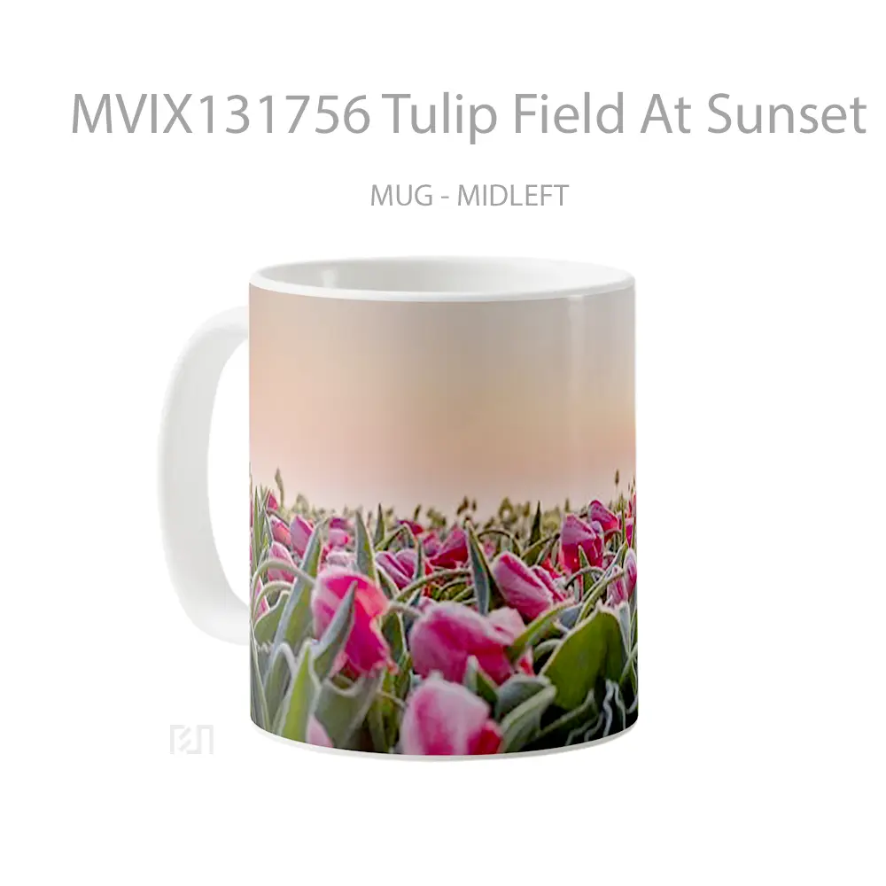 Mug Tulip Field At Sunset Gelas Pemandangan Alam - All-side / Desain
