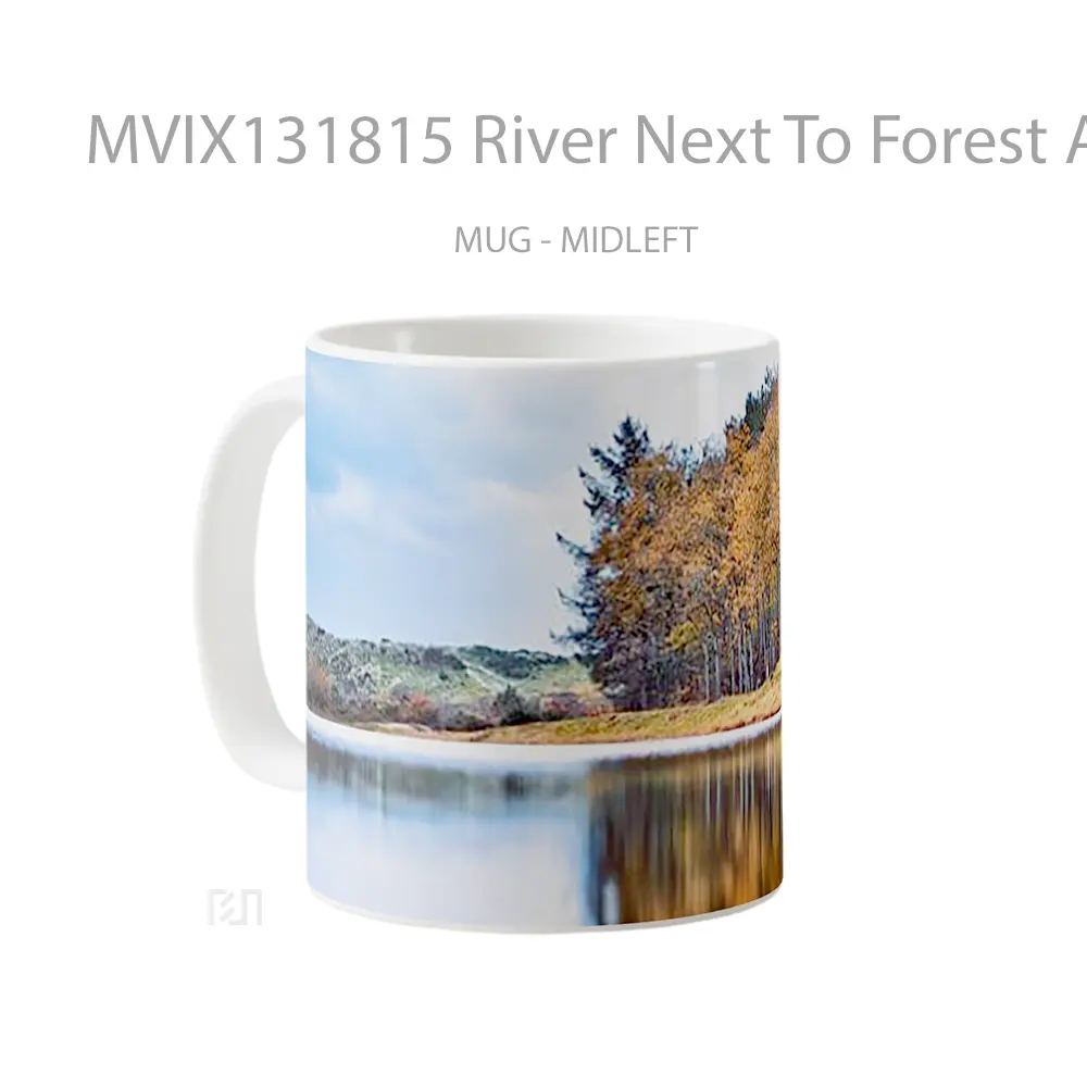 Mug River Next To Forest And Hill Gelas Pemandangan Alam - All-side / Desain
