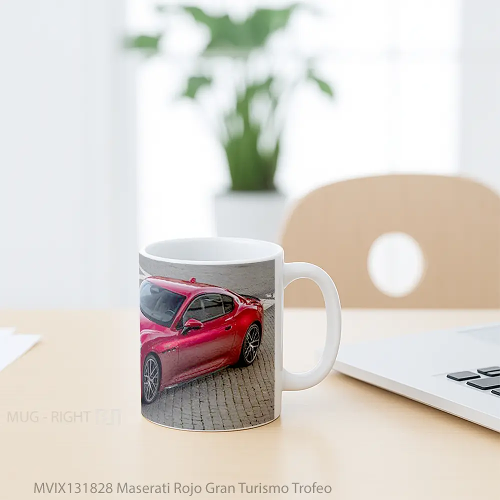 Mug Maserati Rojo Gran Turismo Trofeo Gelas Keramik Unik - All-side / Desain