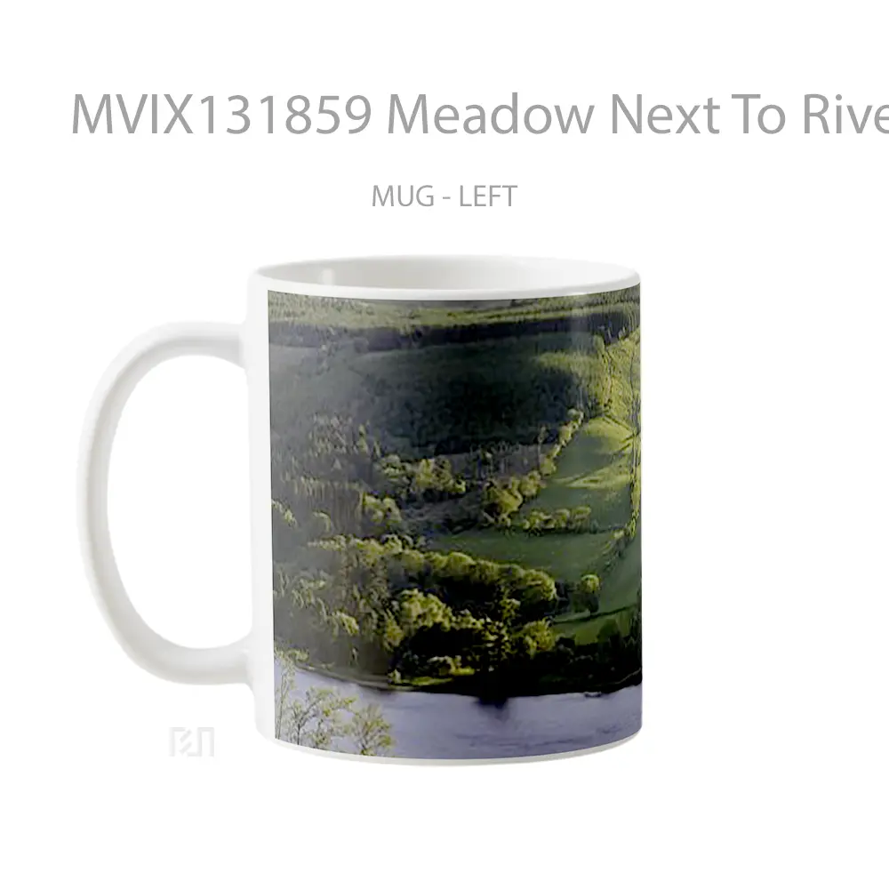 Mug Meadow Next To River Gelas Pemandangan Alam - All-side / Desain