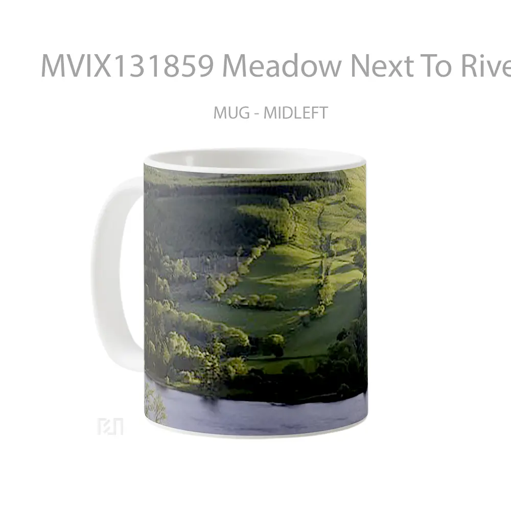 Mug Meadow Next To River Gelas Pemandangan Alam - All-side / Desain