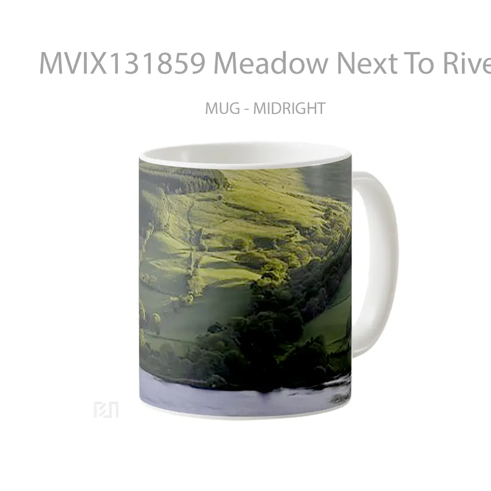 Mug Meadow Next To River Gelas Pemandangan Alam - All-side / Desain