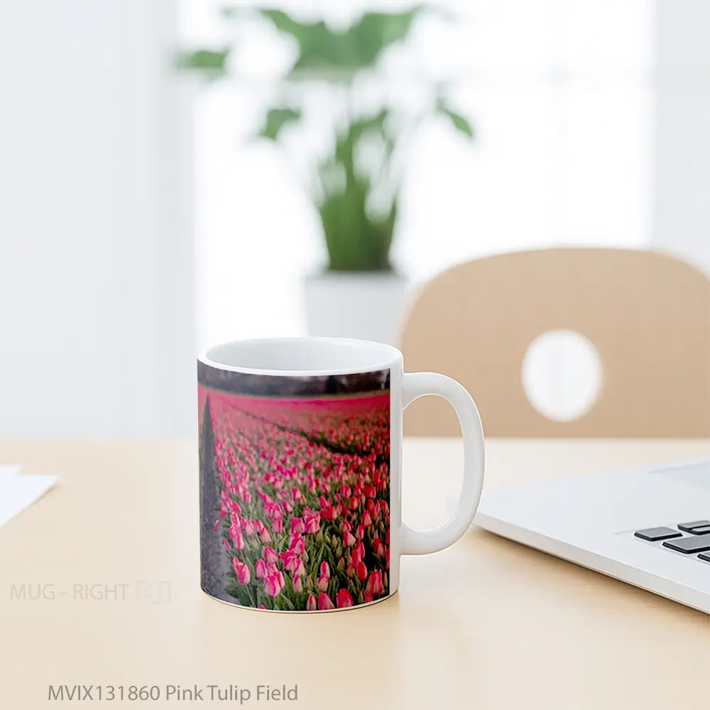Mug Pink Tulip Field Gelas Pemandangan Alam - All-side / Desain