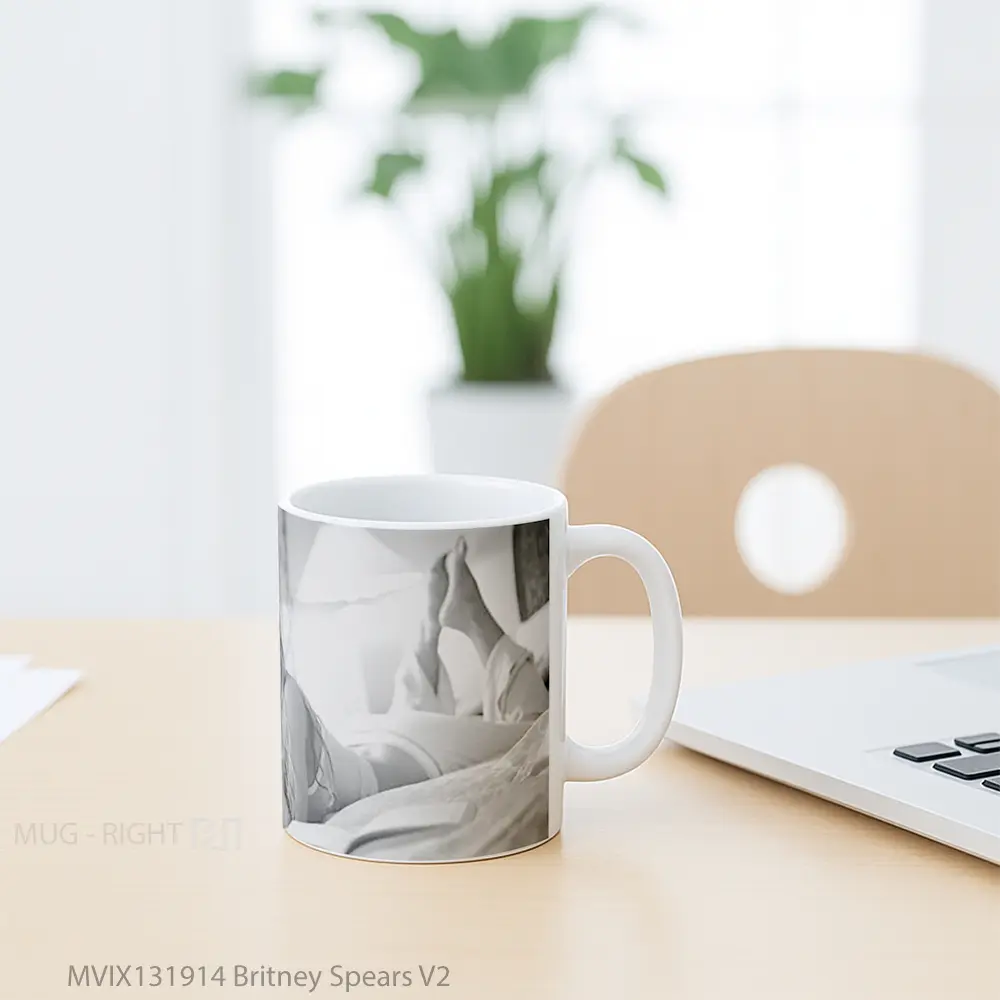 Mug Britney Spears V2 Gelas Selebriti - All-side / Desain