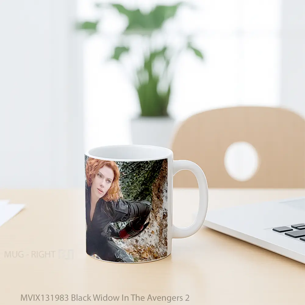 Mug Black Widow In The Avengers 2 Gelas Superhero - All-side / Desain