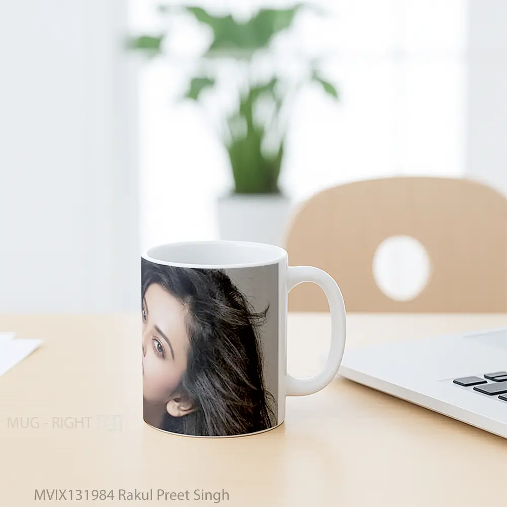 Mug Rakul Preet Singh Gelas Keramik Unik - All-side / Desain