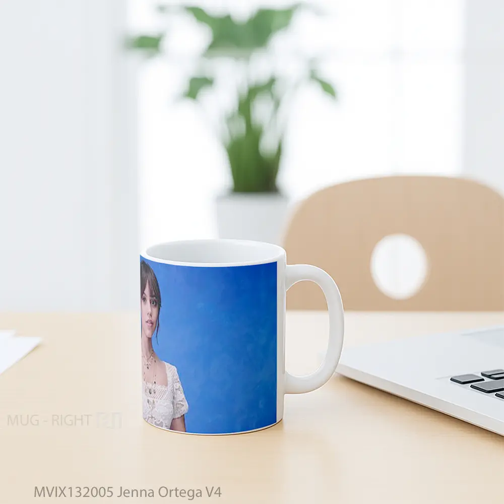 Mug Jenna Ortega V4 Gelas Keramik Unik - All-side / Desain