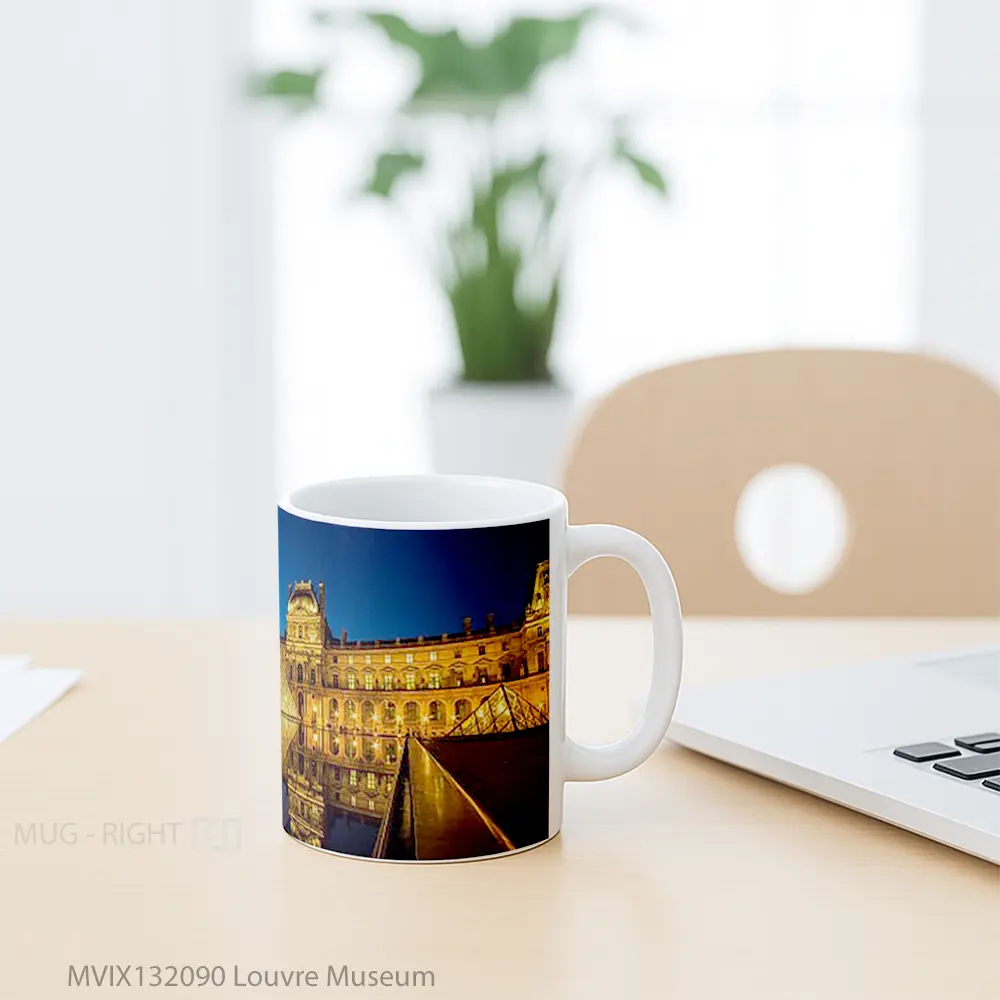 Mug Louvre Museum Gelas Keramik Unik - All-side / Desain