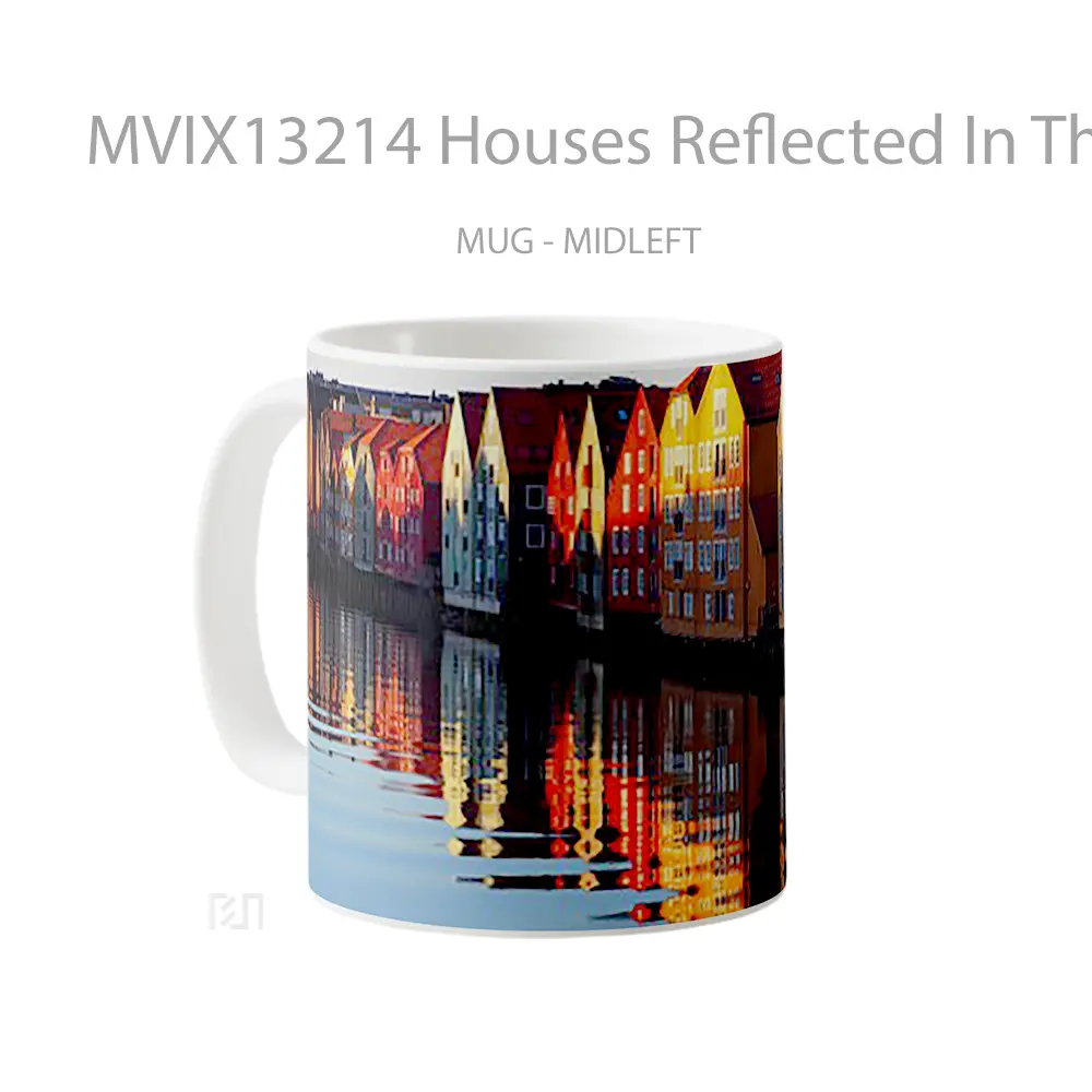 Mug Houses Reflected In The Water Gelas Pemandangan Alam - All-side / Desain