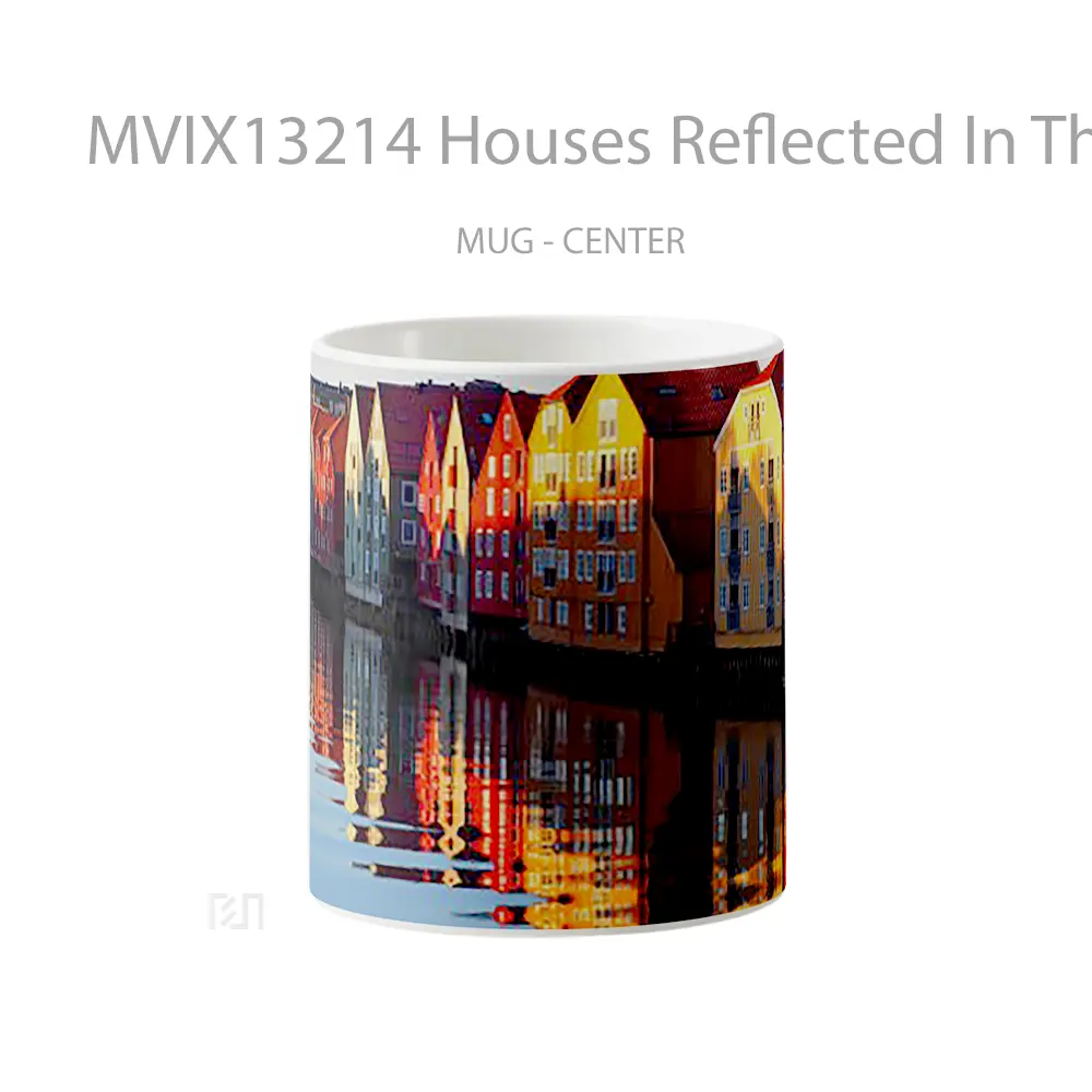Mug Houses Reflected In The Water Gelas Pemandangan Alam
