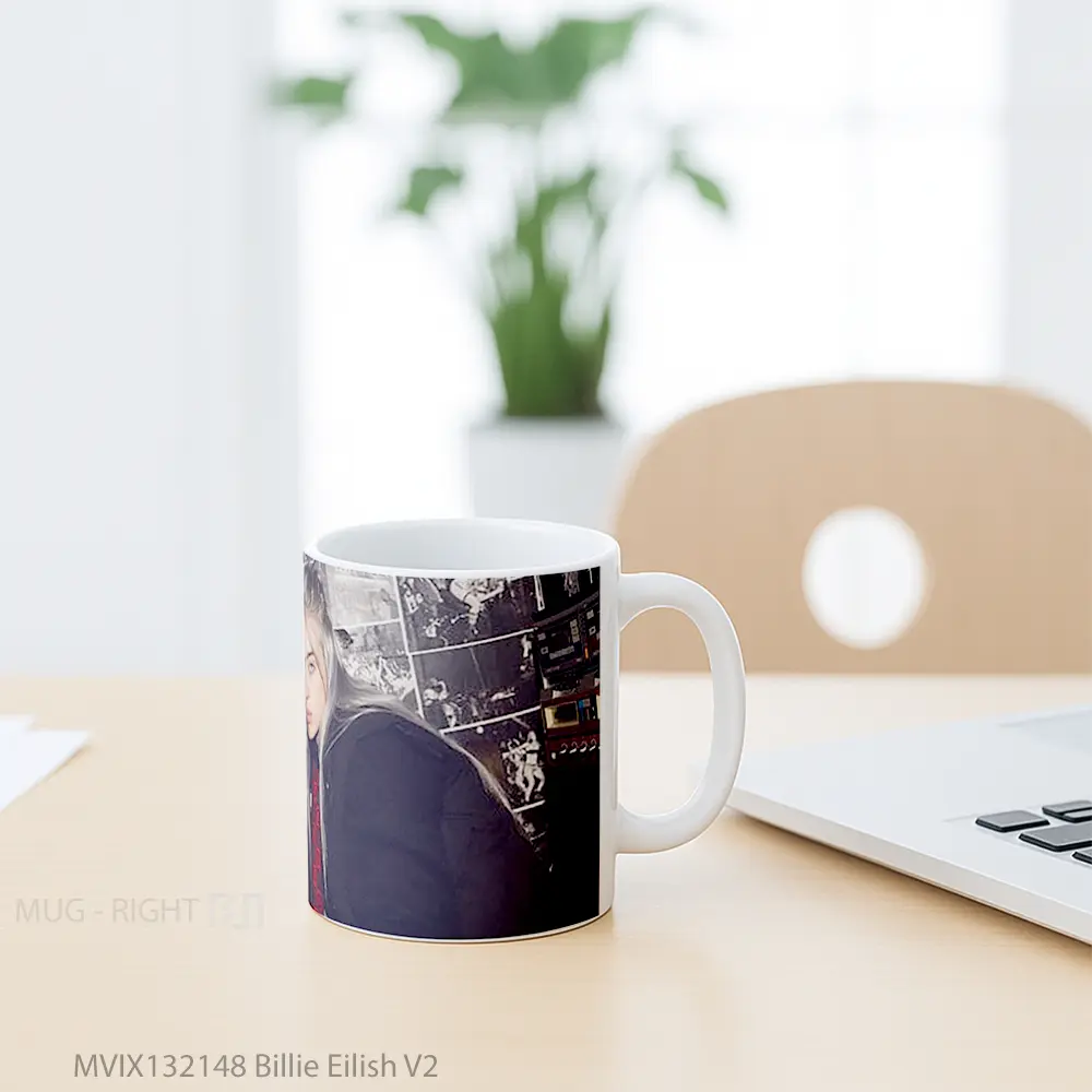 Mug Billie Eilish V2 Gelas Selebriti - All-side / Desain
