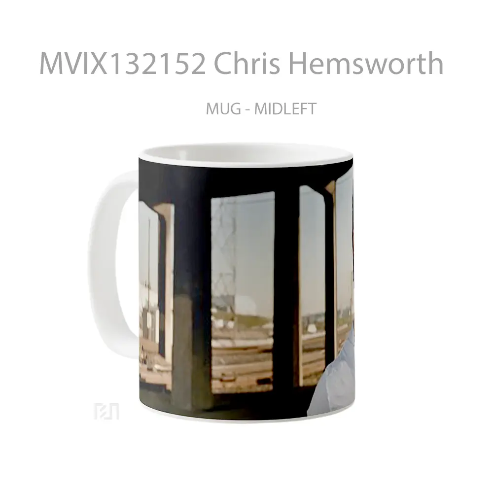 Mug Chris Hemsworth Gelas Selebriti - All-side / Desain