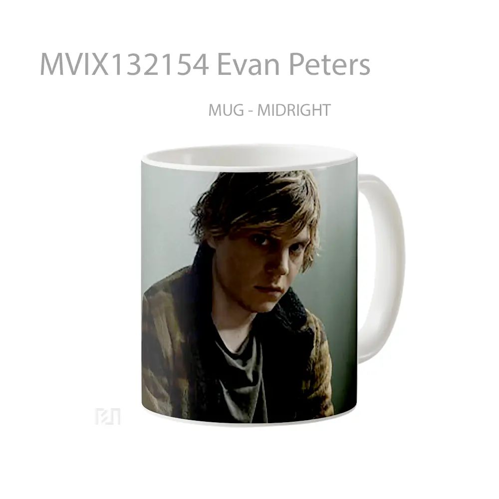 Mug Evan Peters Gelas Keramik Unik - All-side / Desain