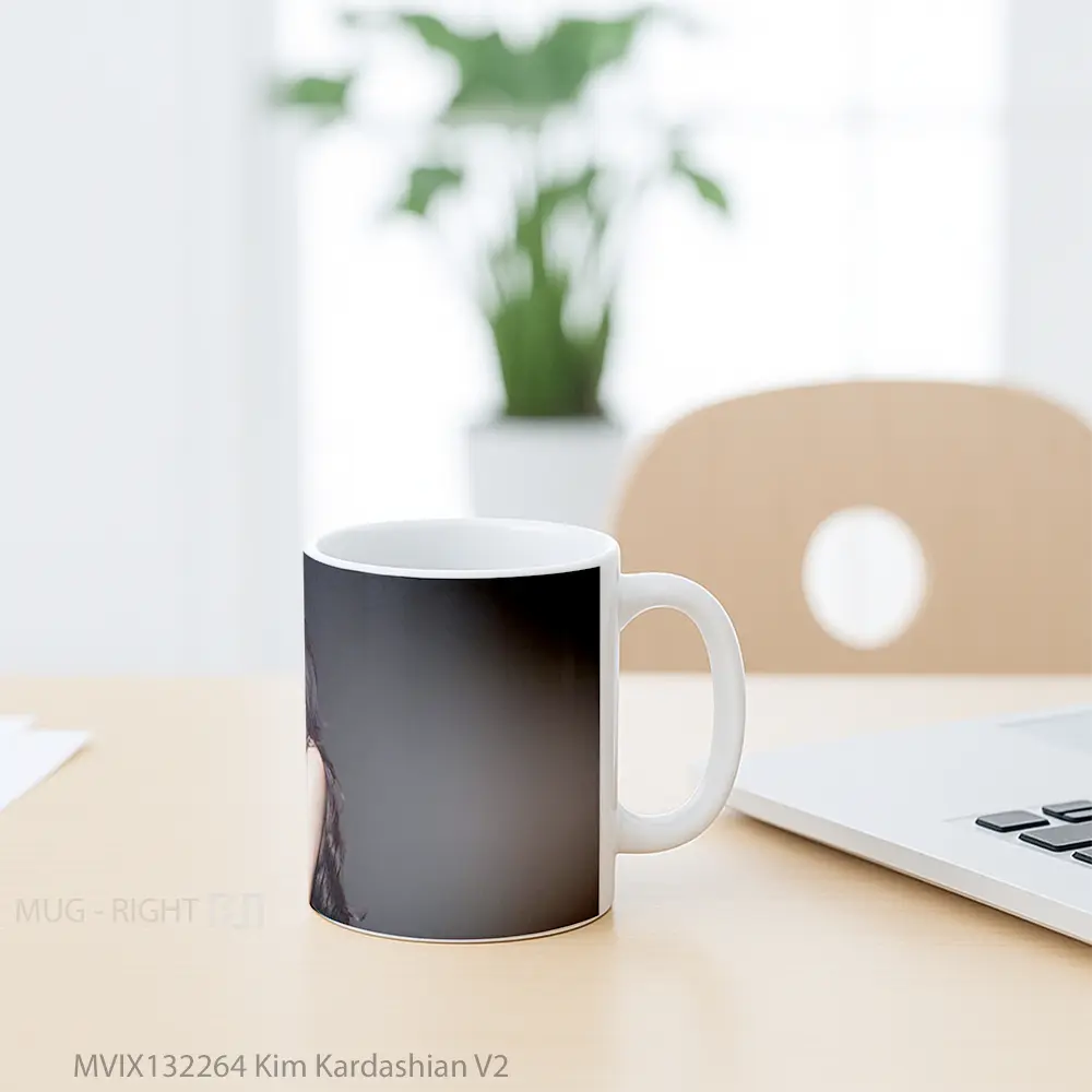 Mug Kim Kardashian V2 Gelas Keramik Unik - All-side / Desain