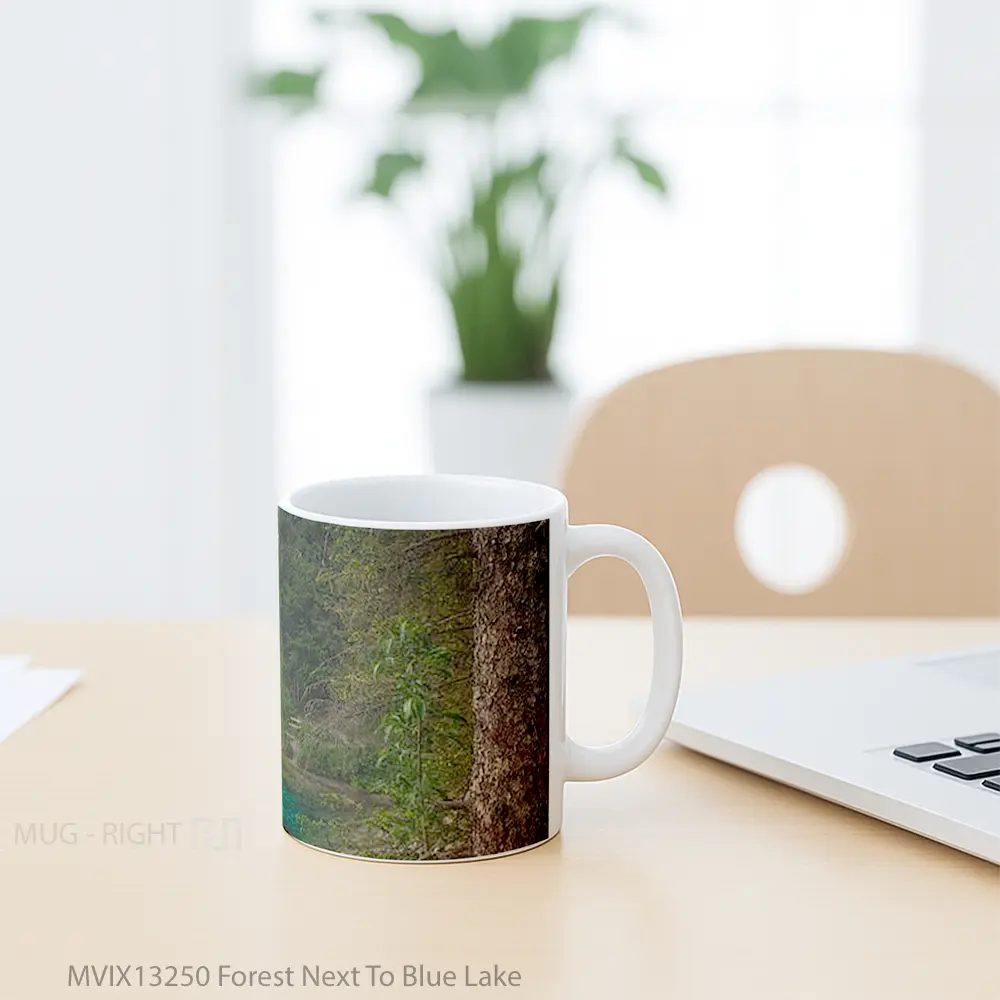 Mug Forest Next To Blue Lake Gelas Pemandangan Alam - All-side / Desain