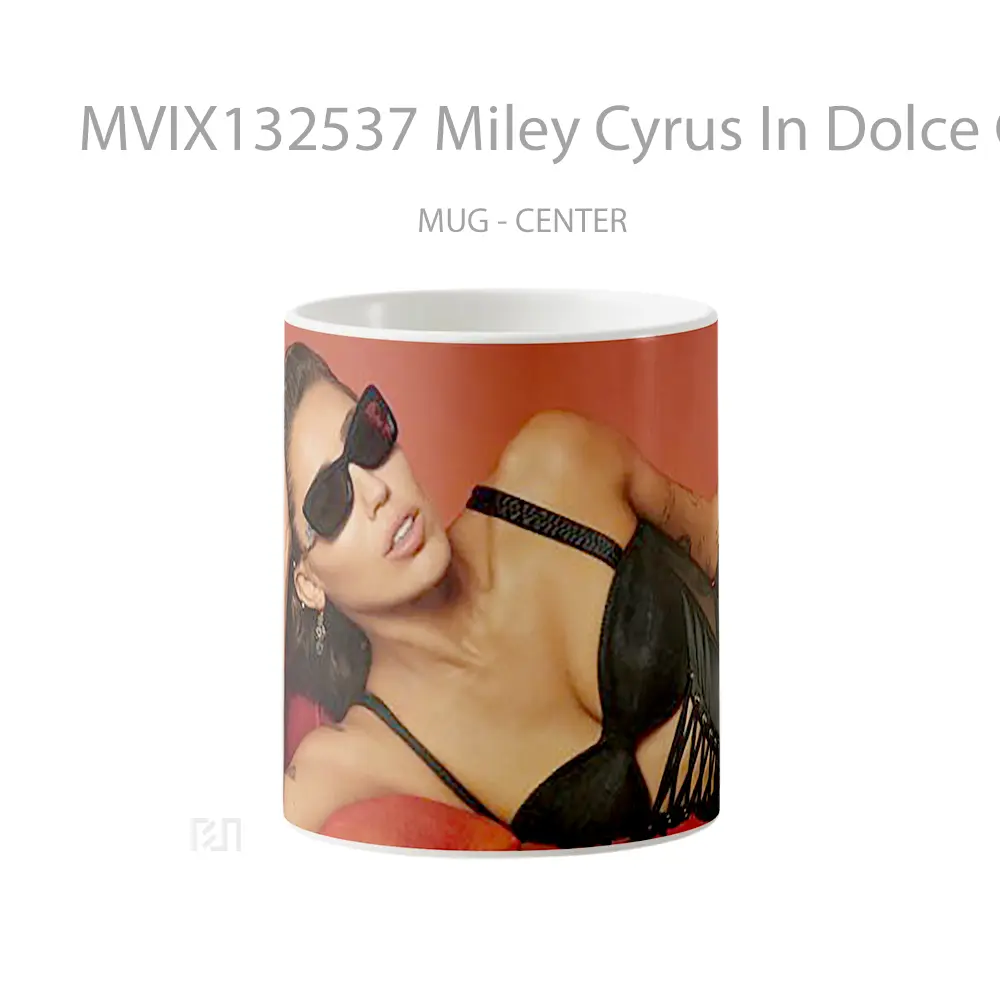 Mug Miley Cyrus In Dolce Gabbana Campaign Gelas Selebriti