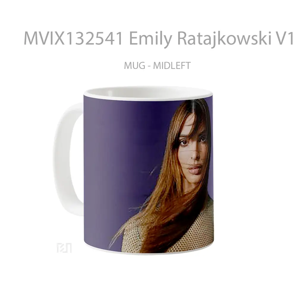Mug Emily Ratajkowski V1 Gelas Keramik Unik - All-side / Desain