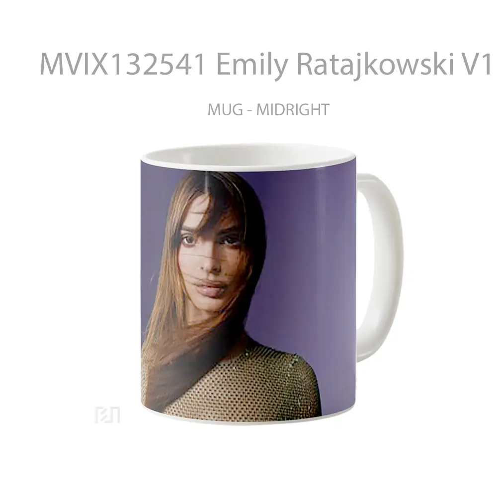 Mug Emily Ratajkowski V1 Gelas Keramik Unik - All-side / Desain
