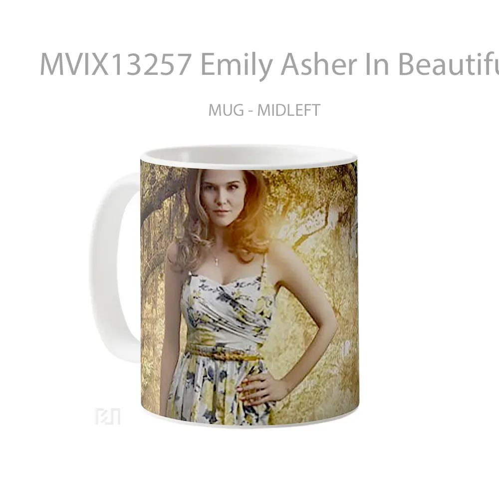 Mug Emily Asher In Beautiful Creatures Gelas Keramik Unik - All-side / Desain