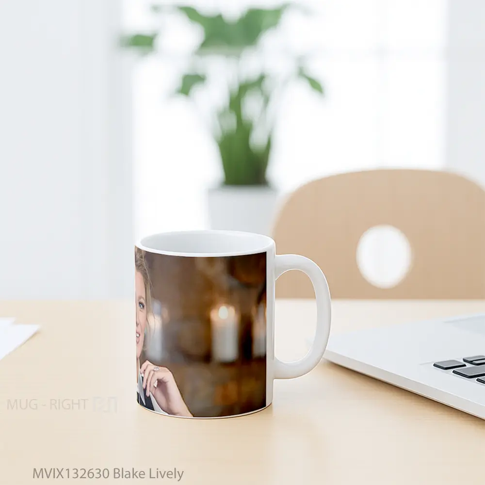 Mug Blake Lively Gelas Keramik Unik - All-side / Desain