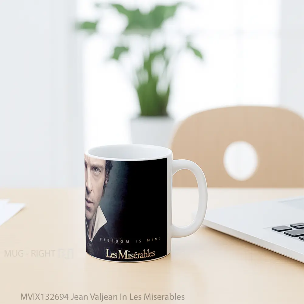 Mug Jean Valjean In Les Miserables Gelas Keramik Unik - All-side / Desain