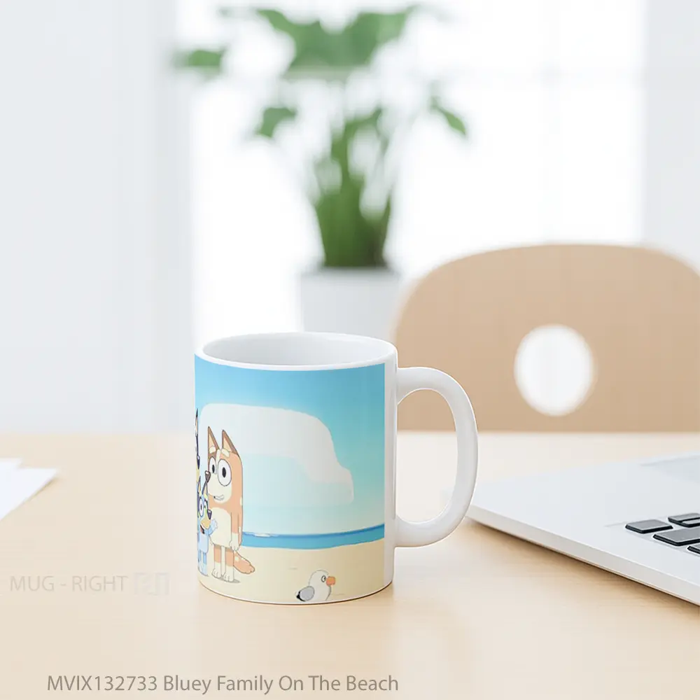 Mug Bluey Family On The Beach Gelas Pemandangan Alam - All-side / Desain