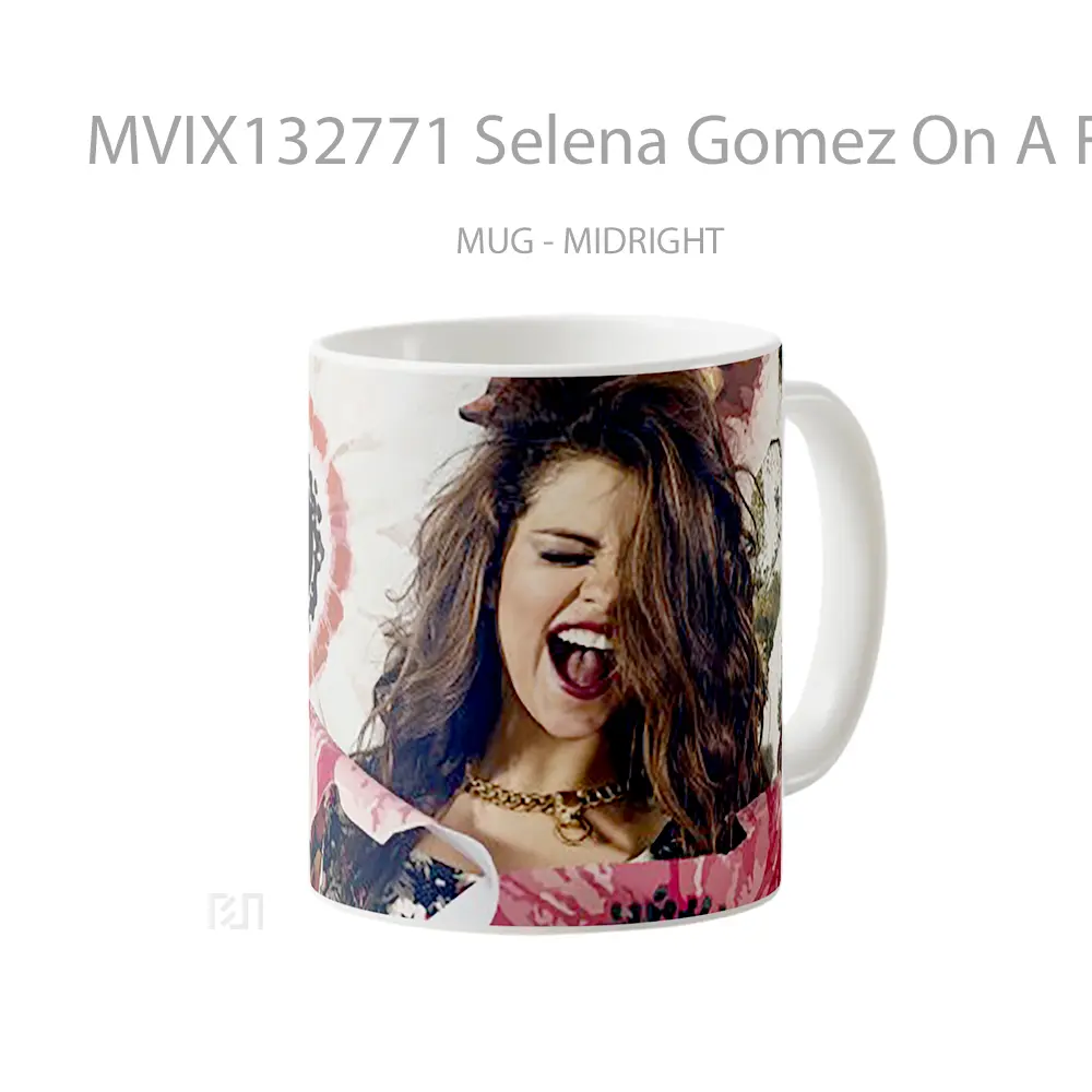 Mug Selena Gomez On A Flower Background Gelas Selebriti - All-side / Desain