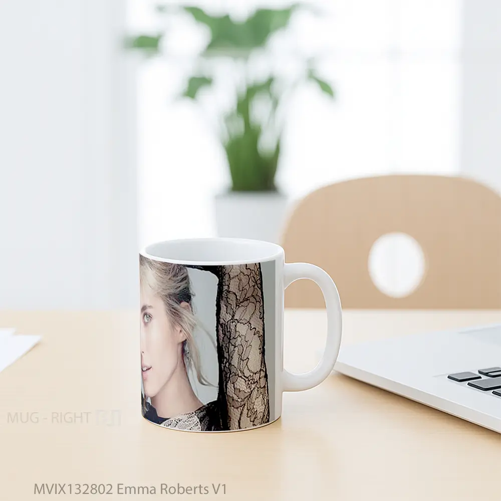 Mug Emma Roberts V1 Gelas Keramik Unik - All-side / Desain