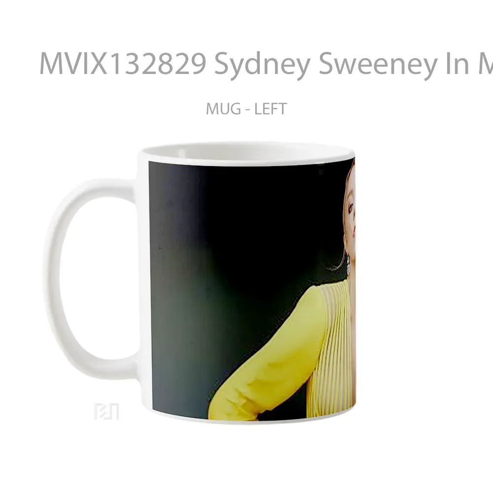Mug Sydney Sweeney In Michelle Monique Gelas Keramik Unik - All-side / Desain