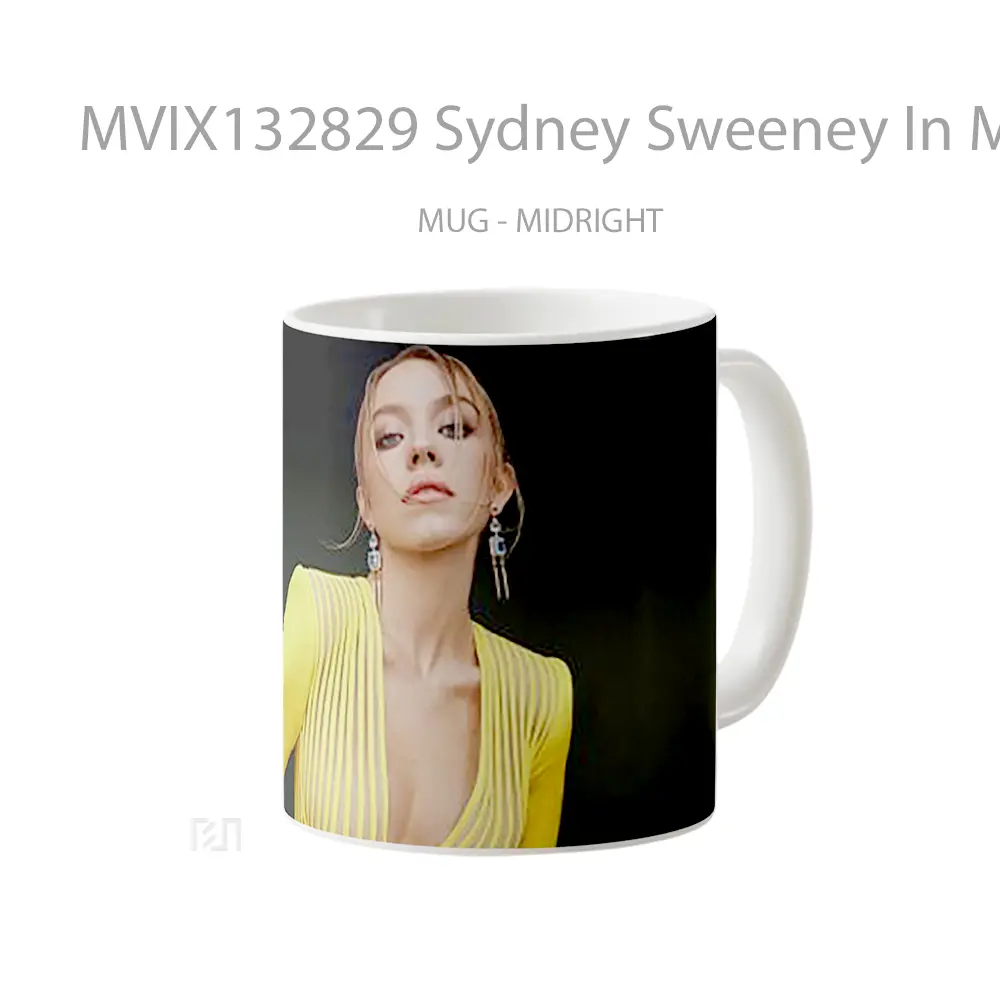 Mug Sydney Sweeney In Michelle Monique Gelas Keramik Unik - All-side / Desain