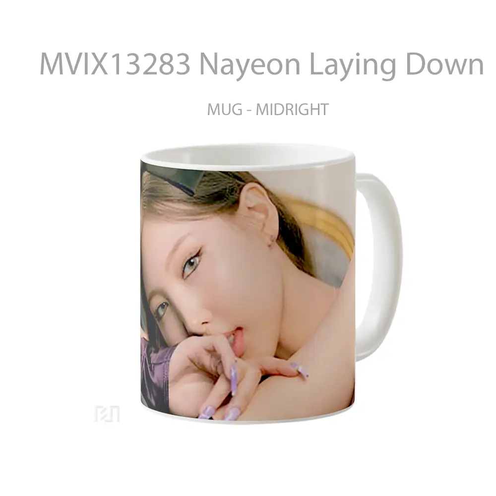 Mug Nayeon Laying Down Gelas Keramik Unik - All-side / Desain